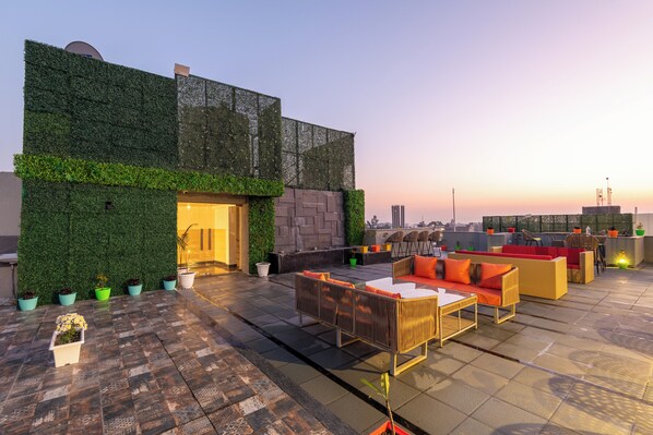 Rooftop terrace - Hillcrest Resort by DLS Hotels (Shimla)