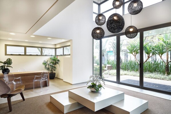 Exterior - Homelike by Viva - Apartamentos completos em Pinheiros a uma quadra da Faria Lima (São Paulo)