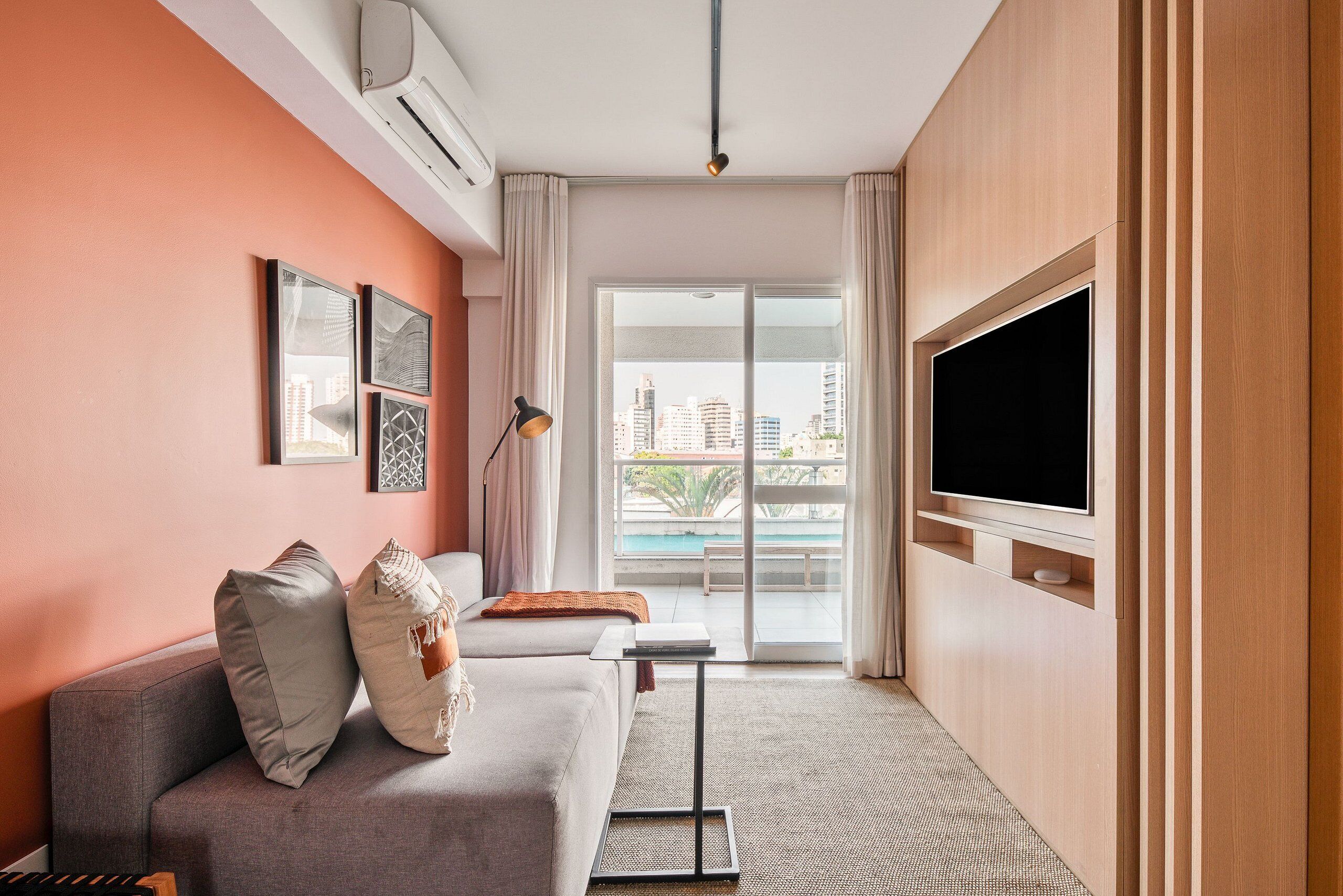 Business Apartment | Living area | 32-inch Smart TV with digital channels