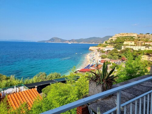 LA TERRAZZA SULLE GHIAIE - LA TERRAZZA SULLE GHIAIE C