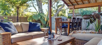 Ocean Oasis - South Golden Beach a 5 Minute Walk!