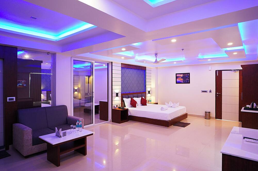 Royal Gitanjali Resort &Spa