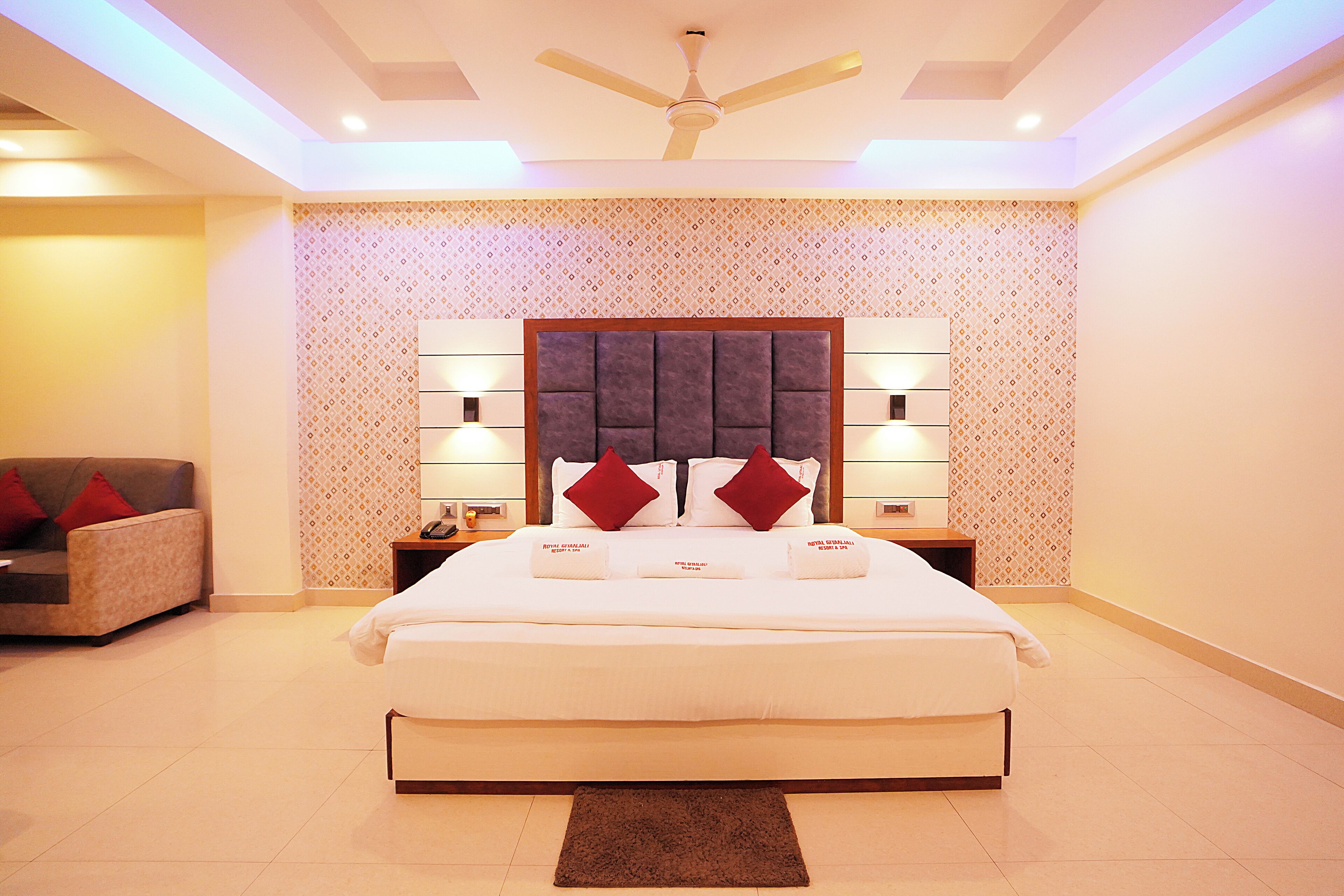 Kahden hengen deluxe-huone | Äänieristys, ilmainen kiinteä internetyhteys, vuodevaatteet