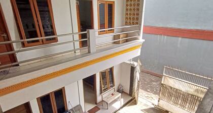 Hotel O Penginapan Hj Lilis Syariah