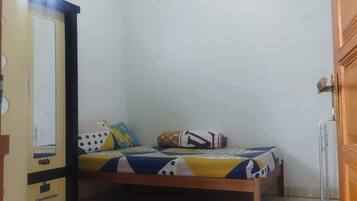 Kamar Double | Wi-Fi gratis dan seprai linen