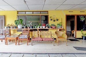 Lobby - OYO 92534 Fajar Indah Guest House (Tawangmangu)