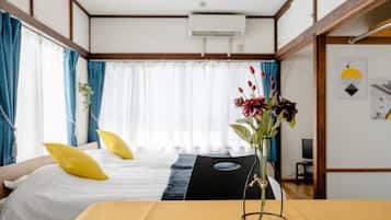 1 bedroom, iron/ironing board, free WiFi