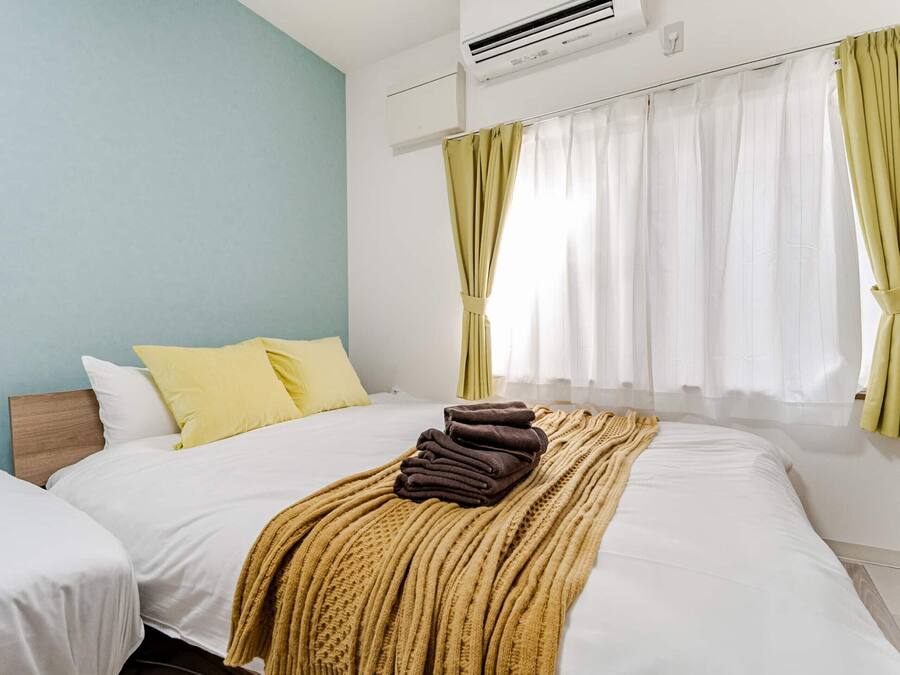 Basic Room, 1 Double Bed with Sofa bed | 1 bedroom, iron/ironing board, free WiFi