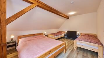 1 Schlafzimmer, Schreibtisch, WLAN