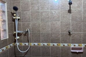 Shower, rainfall showerhead, towels