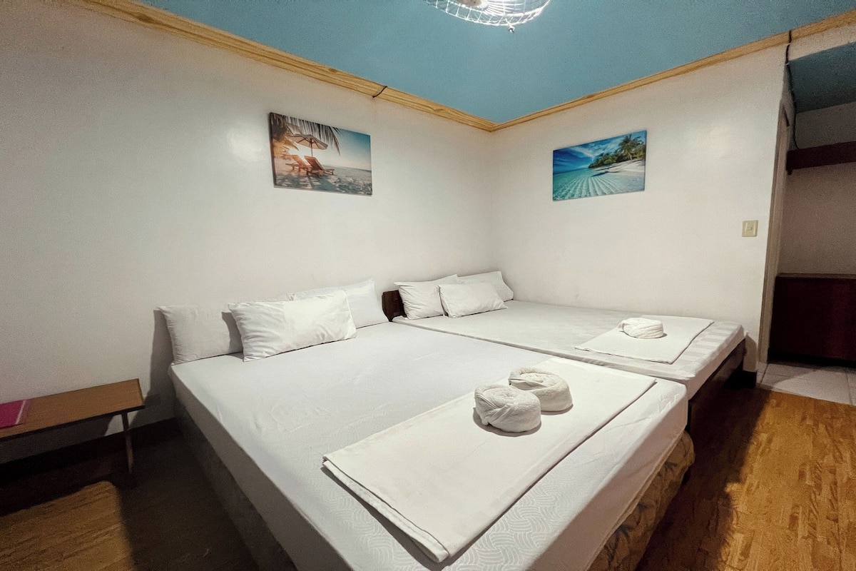Habitación familiar | Escritorio, insonorización y wifi gratis