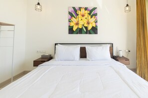 4 habitaciones, escritorio, tabla de planchar con plancha y wifi gratis 