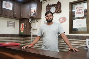 Reception - Hotel Mumbai Residency (Mumbai)