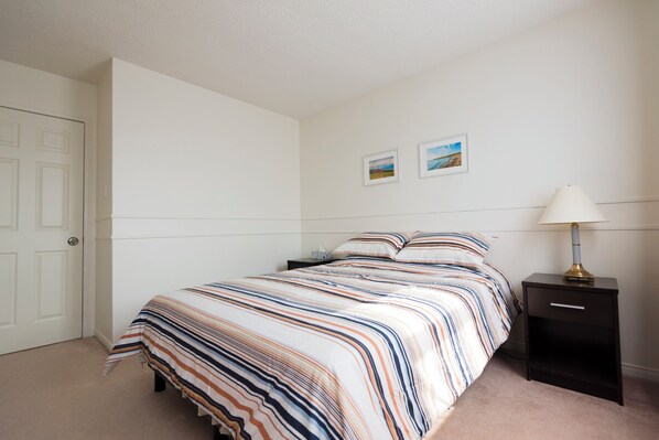 1 室のベッドルーム、WiFi (無料)、ベッドシーツ