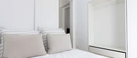 2 chambres, fer et planche Ă repasser, Wi-Fi gratuit, draps fournis