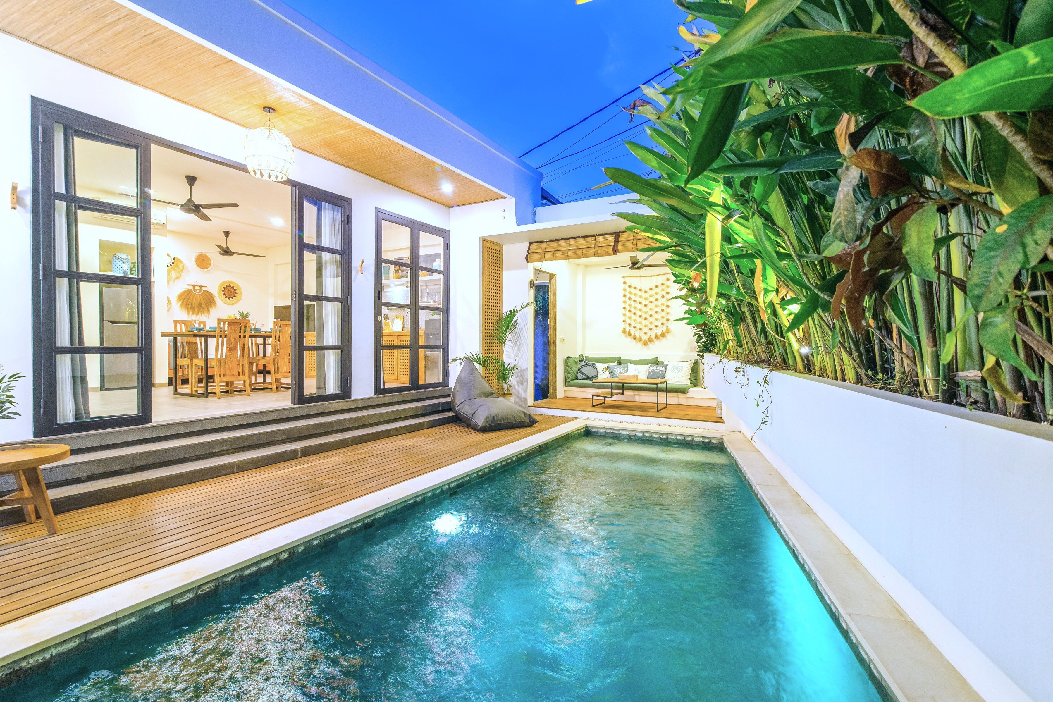 Alberca al aire libre 