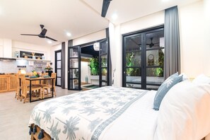 1 bedroom, in-room safe, iron/ironing board, WiFi