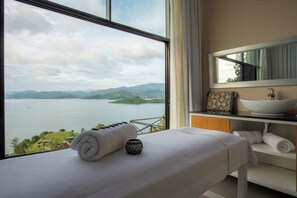 Sauna, steam room, body treatments, aromatherapy, hot stone massages - LUX* Lake Kivu (Bwishyura)