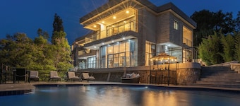 LUX* Lake Kivu
