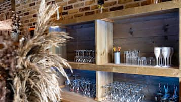 Bar (in der Unterkunft)