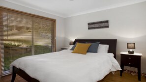 3 Schlafzimmer, Schreibtisch, Bügeleisen/Bügelbrett, kostenloses WLAN