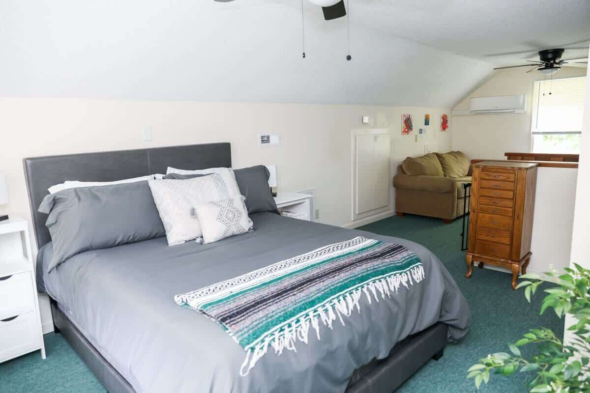 2 dormitorios, tabla de planchar con plancha, wifi y ropa de cama