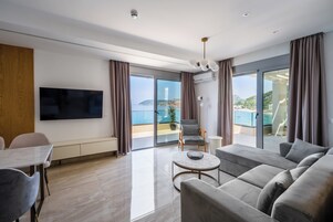 Penthouse Premium - 1 kingsize-säng med bäddsoffa - havsutsikt | Sängtillbehör av högsta kvalitet och minibar