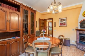 Dining - Apartment 'Casa Gaia' with Mountain View (Prataccio)