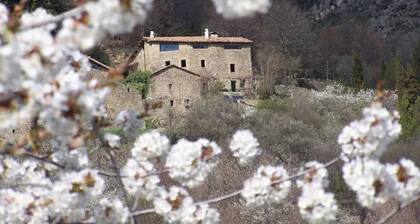 Ferienhaus "Gîte De Chapelèche Châtaigniers 7 P" mit privater Terrasse und WLAN
