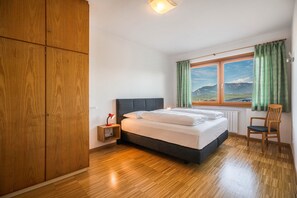 2 soveværelser, gratis Wi-Fi, sengetøj, adgang for kørestole