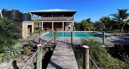 In the middle of pristine nature with a marvelous view of southern lagoon