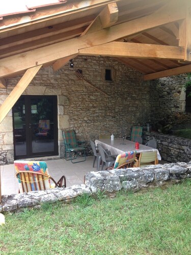 Maison pierre avec piscine privée