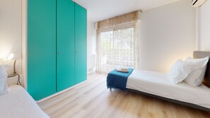 5 makuuhuonetta, silitysrauta/-lauta, ilmainen Wi-Fi, vuodevaatteet