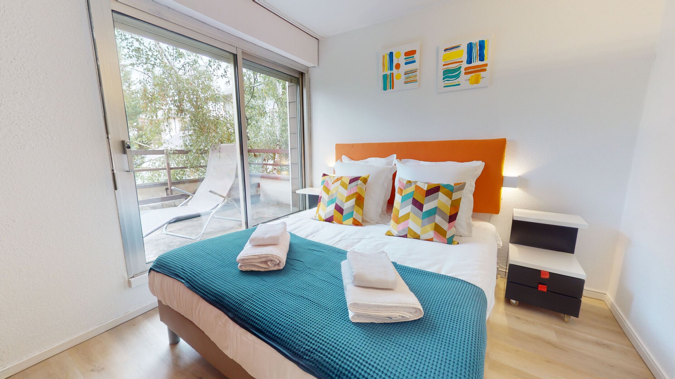 5 chambres, fer et planche à repasser, Wi-Fi gratuit, draps fournis