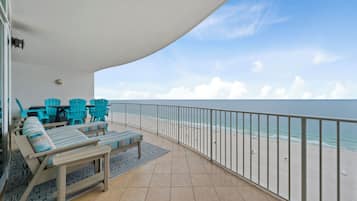 Signature Condo, 3 Bedrooms, Beach View, Beachfront | Balcony view