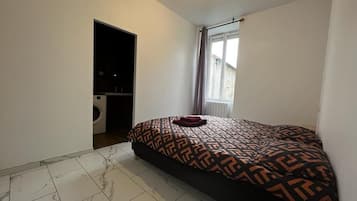 1 Schlafzimmer, Bügeleisen/Bügelbrett, WLAN, Bettwäsche