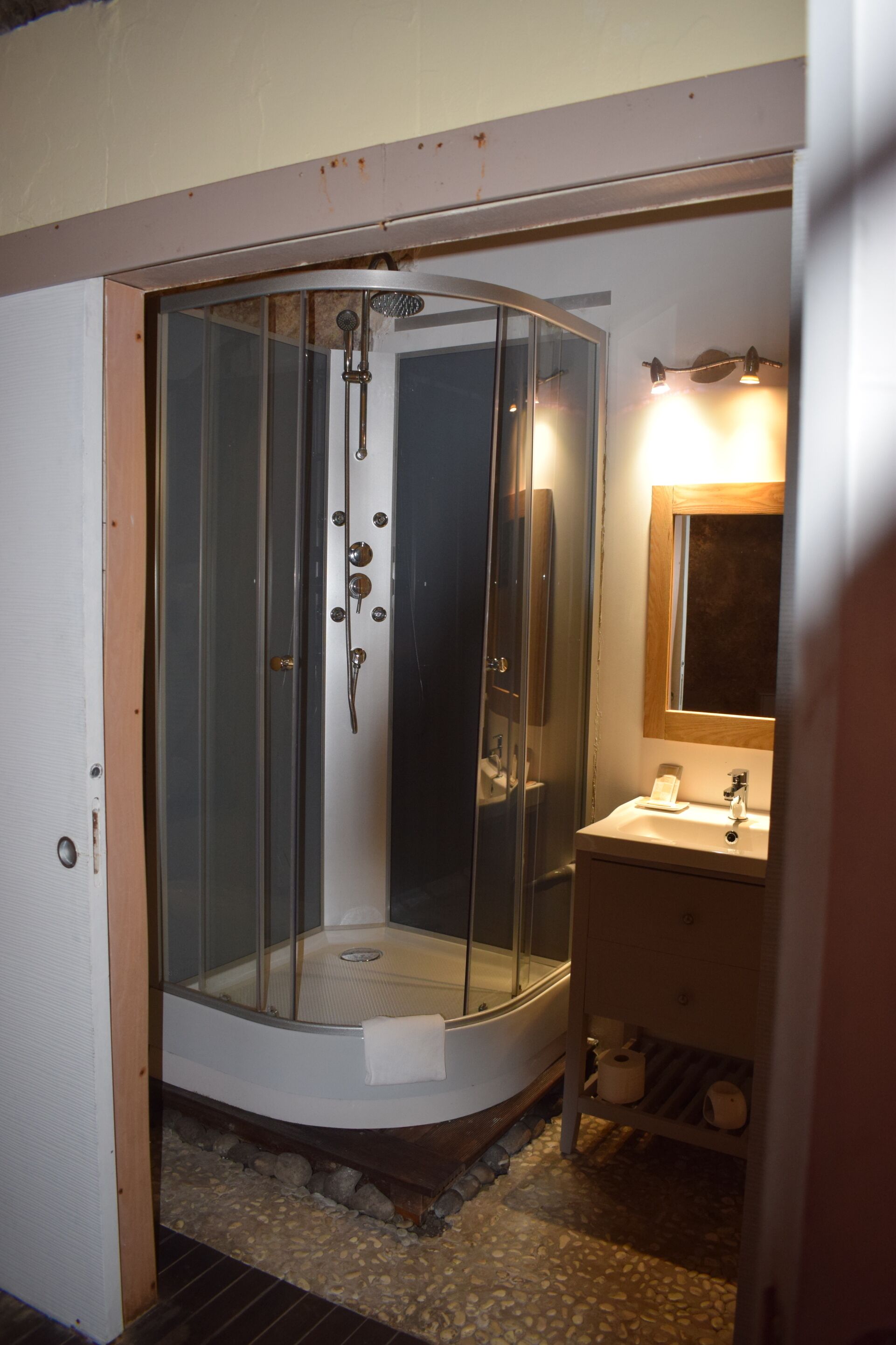 Quarto casal conforto | Banheiro | Secador de cabelo 