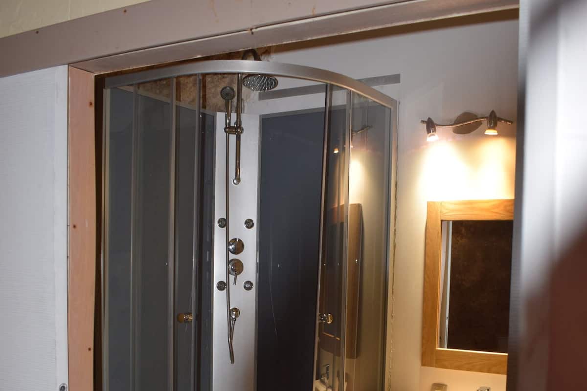 Quarto casal conforto | Banheiro | Secador de cabelo