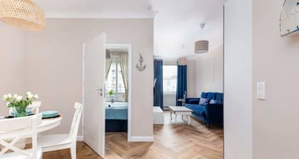 Portowa 18 | Bright Apartment | Balcony