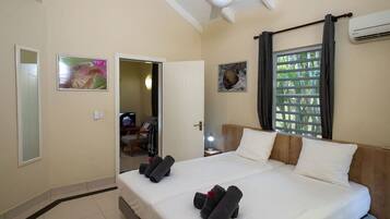 1 bedroom, WiFi, bed sheets