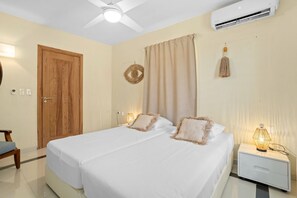 1 bedroom, WiFi, bed sheets - Caracara I3 Relax & Dive Resort Bonaire Village (Kralendijk)