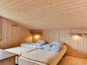 3 bedrooms, Internet