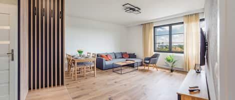 Huoneisto (26A/33) | Oleskelualue | Taulutelevisio