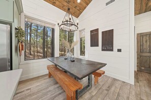 Dining - New! Luxury Cabin Retreat Hot Tub-Playset-Firepit (Broken Bow)