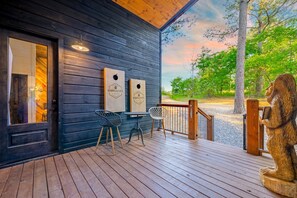Outdoor dining - New! Luxury Cabin Retreat Hot Tub-Playset-Firepit (Broken Bow)