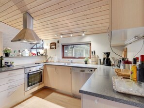 Fridge, microwave, dishwasher, cookware/dishes/utensils