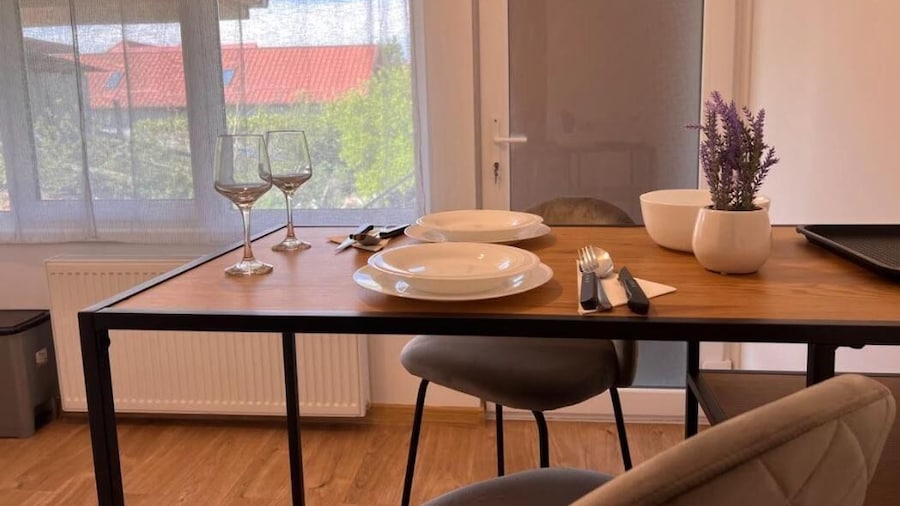 PREMONT STUDIOS GHIMBAV