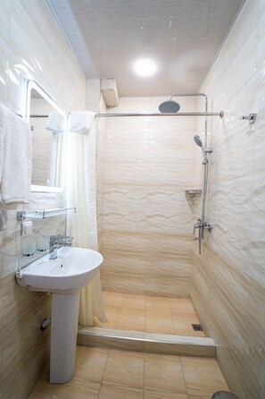 Bathroom - Hamilton (Tashkent)