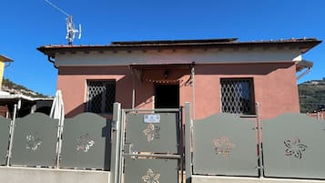 Esterni