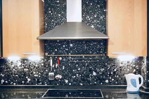 Cosy Volos Apartment With a View of Mount Pelion few Minutes From Port & Trains